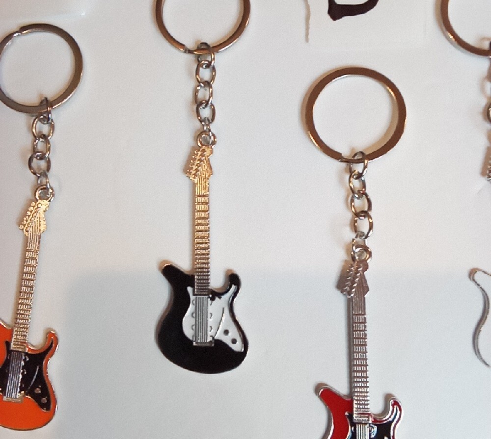 Pick (1) Guitar Keychain - Orange, Black, Red, White, Blue, Pink - Picture 4 of 9